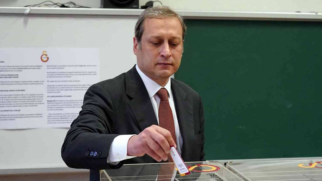 Galatasaray 39. başkanını seçiyor: Oy verme işlemi başladı 8